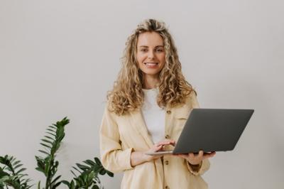 Solicitare de oferte pentru procurarea unui calculator