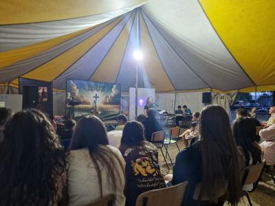 60 de tineri din Tabăra de vară „Viața Nouă” au participat la o activitate de prevenire a consumului de droguri
