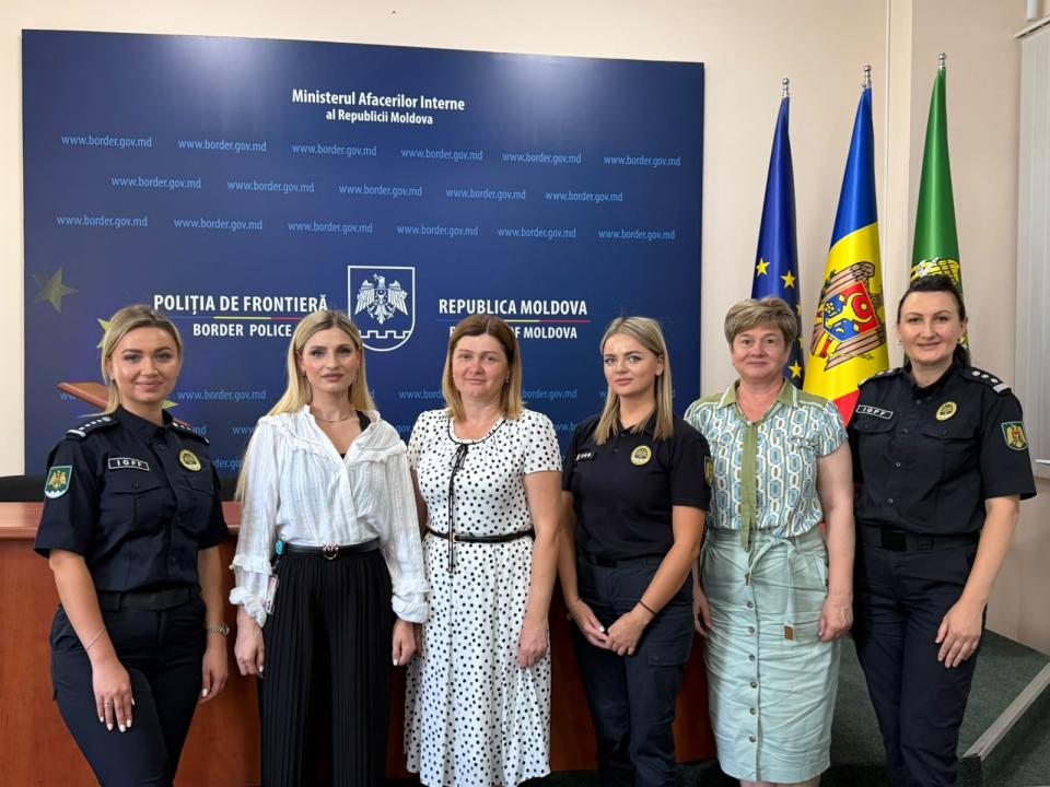 Primul dialog instituțional cu Poliția de Frontieră în cadrul proiectului „Demnitate în Uniformă”